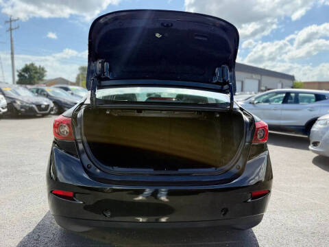2014 Mazda MAZDA3 s Grand Touring