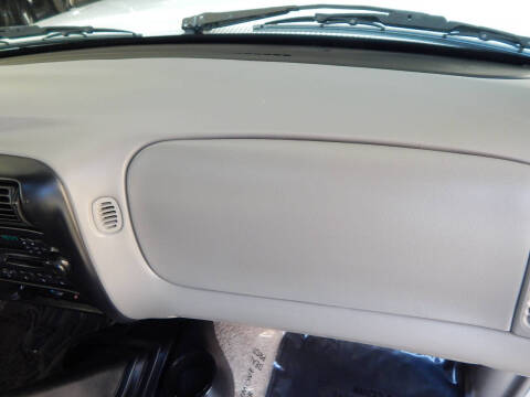 1997 Mazda B-Series B4000 SE