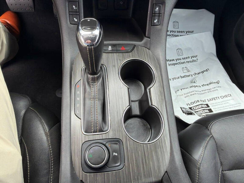 2019 GMC Acadia SLT-1