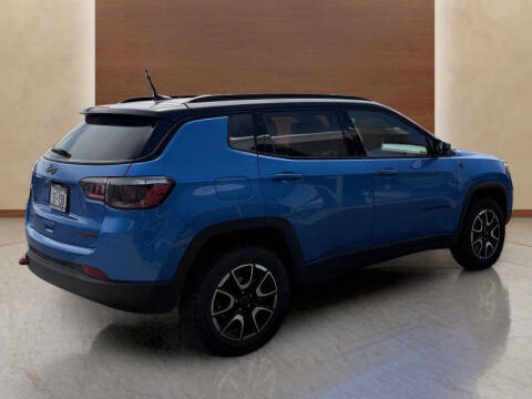 2025 Jeep Compass Trailhawk