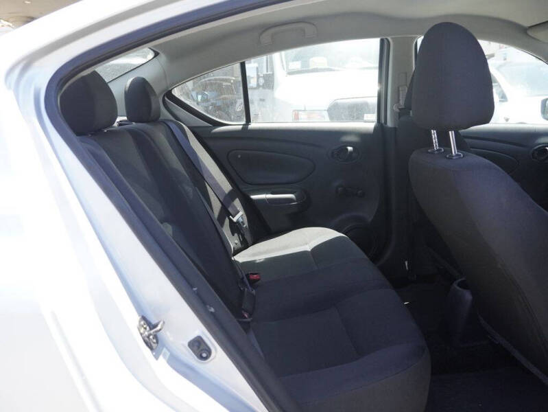 2018 Nissan Versa