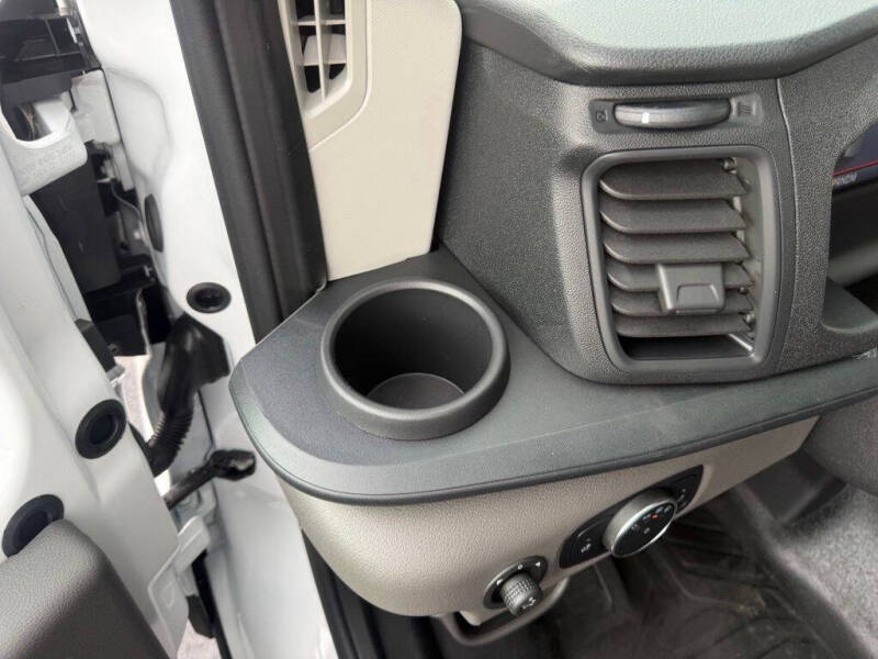 2026 Ford Transit 250