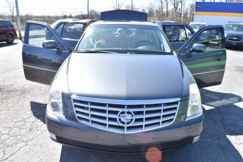 2010 Cadillac DTS Luxury Collection