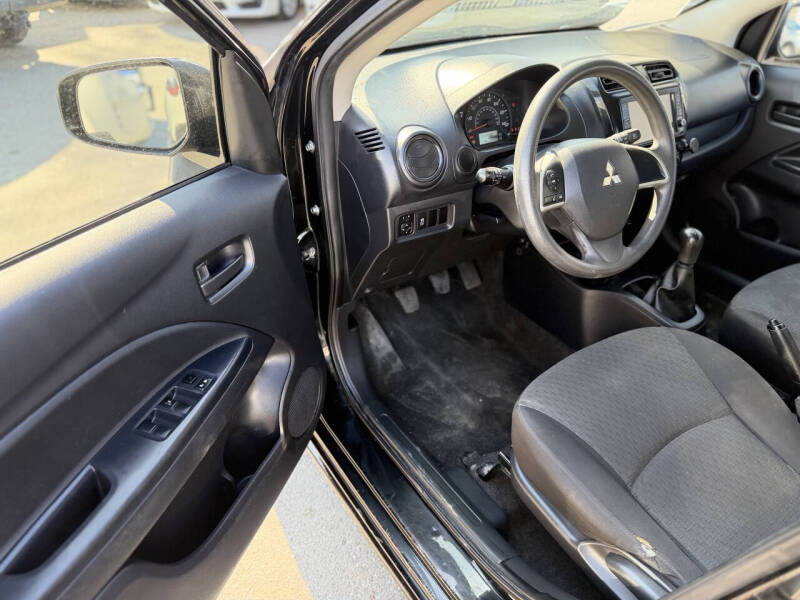 2018 Mitsubishi Mirage ES