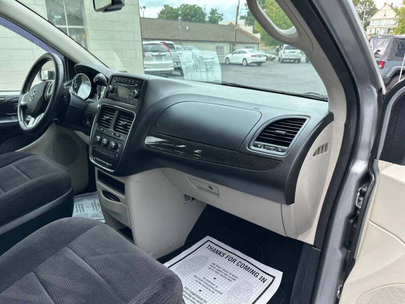 2014 Dodge Grand Caravan SE