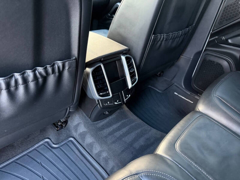 2012 Porsche Cayenne Tiptronic