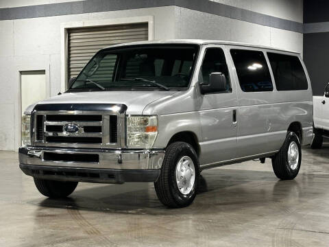 2009 Ford E-Series E-350 SD XLT
