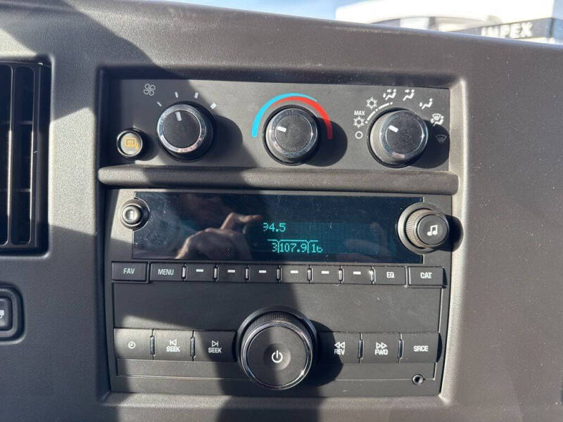 2024 GMC Savana 2500