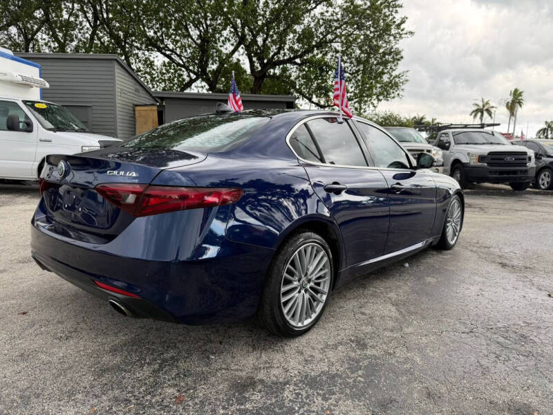 2017 Alfa Romeo Giulia Ti