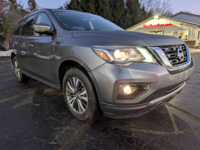 2019 Nissan Pathfinder SV