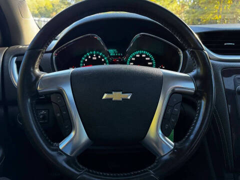 2017 Chevrolet Traverse LT