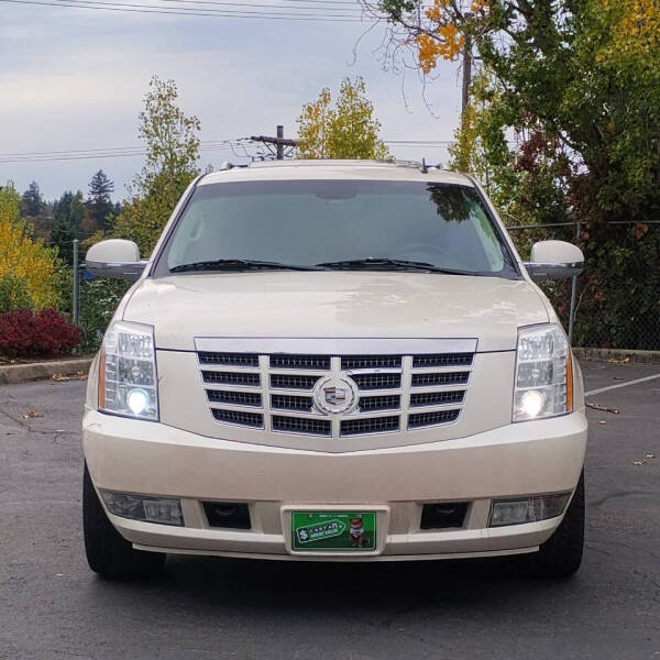 2011 Cadillac Escalade ESV Premium