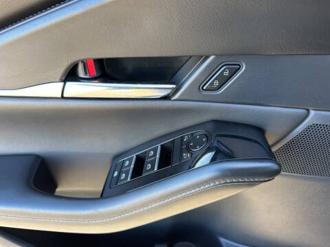 2025 Mazda CX-30 2.5 S Preferred