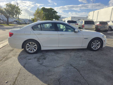 2016 BMW 5 Series 528i