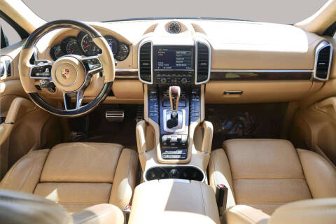 2016 Porsche Cayenne