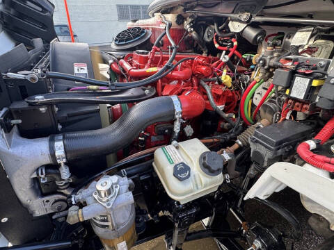 2018 Freightliner M2 106