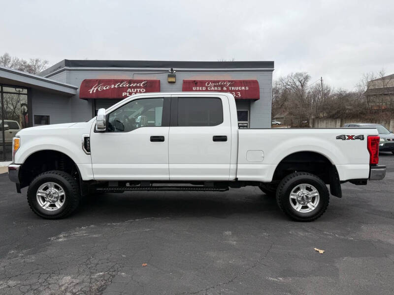 2017 Ford F-250 Super Duty for sale at HEARTLAND AUTO PLAZA in Bonner Springs KS