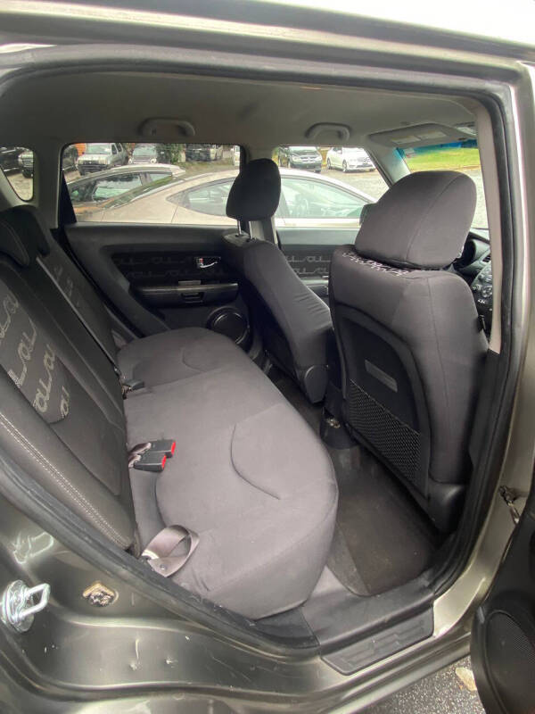 2013 Kia Soul +