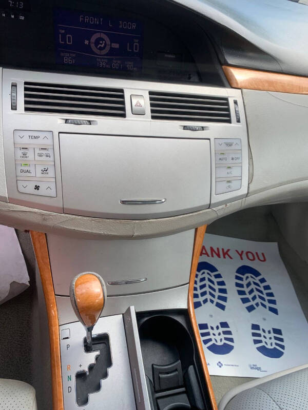 2007 Toyota Avalon Limited