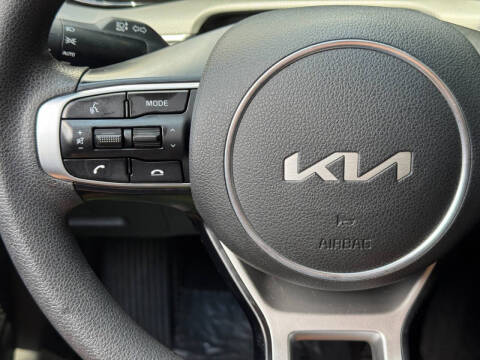 2022 Kia K5
