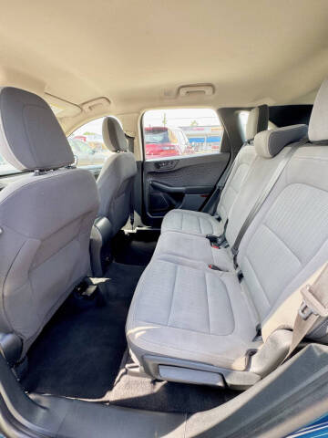 2020 Ford Escape S