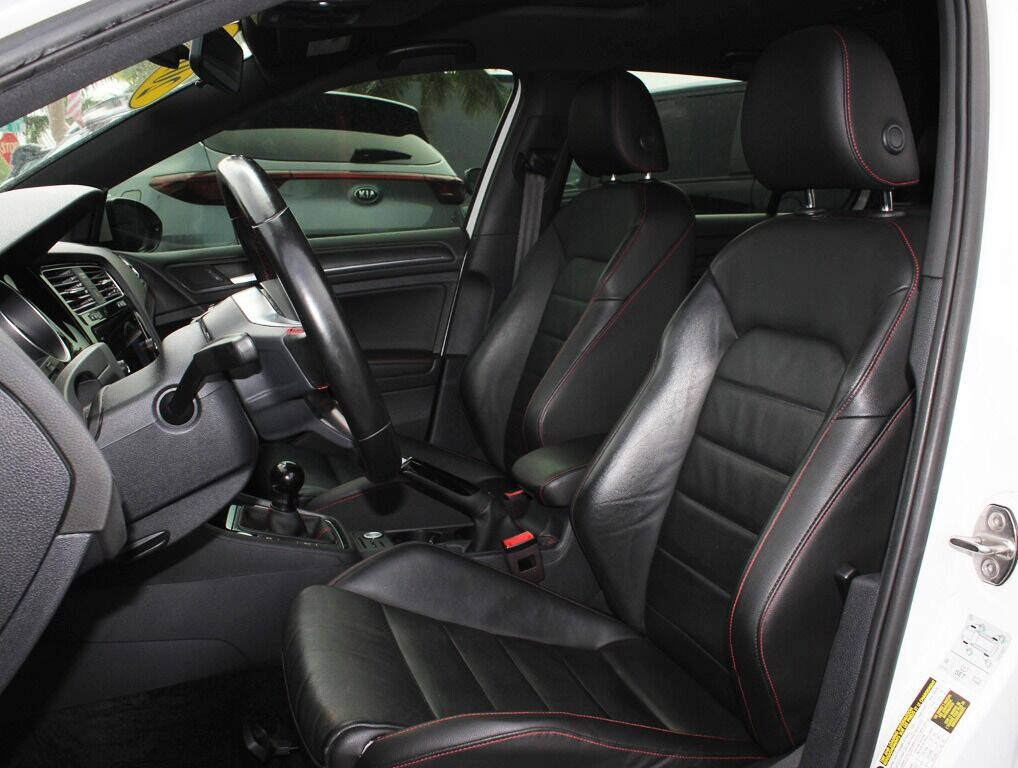 2019 VOLKSWAGEN Golf GTI Hatchback - $28,665