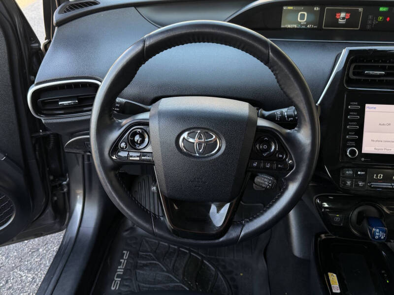 2021 Toyota Prius XLE