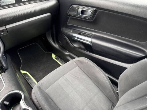 2019 Ford Mustang EcoBoost