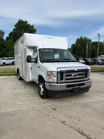 2023 Ford E-Series