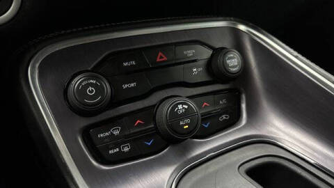 2018 Dodge Challenger SXT