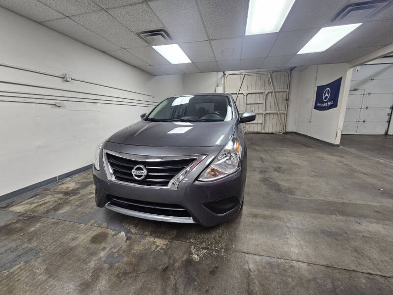 2019 Nissan Versa for sale at NICE CAR AUTO SALES, LLC in Tempe AZ