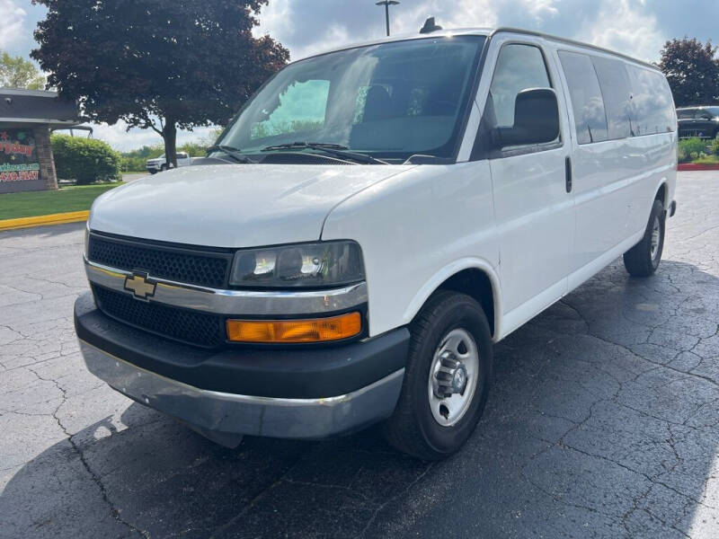 2016 Chevrolet Express LT 3500