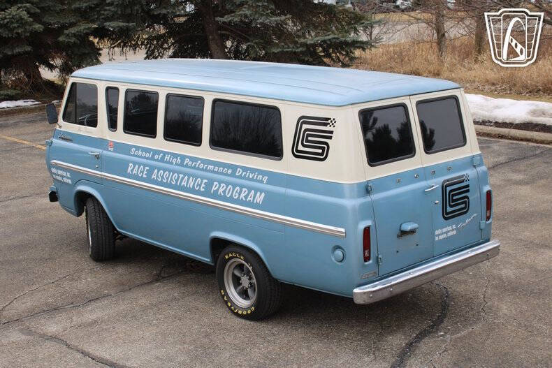 1967 Ford E-150
