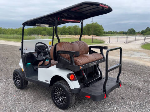 2026 E-Z-GO RXV4 Summit XT Lifted w/Tech P
