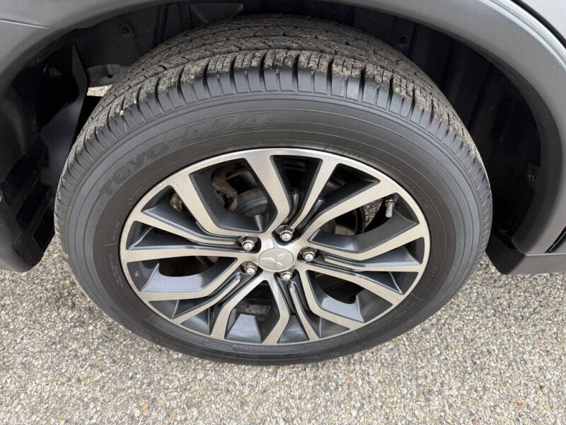 2016 Mitsubishi Outlander SE