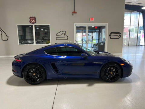 2024 Porsche 718 Cayman Style Edition