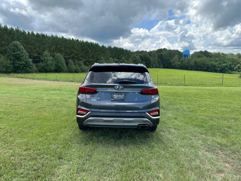 2020 Hyundai Santa Fe SE