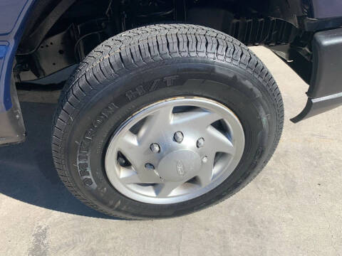 2012 Ford E-Series E-150