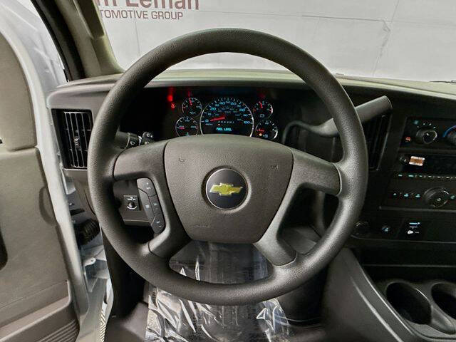 2026 Chevrolet Express 2500
