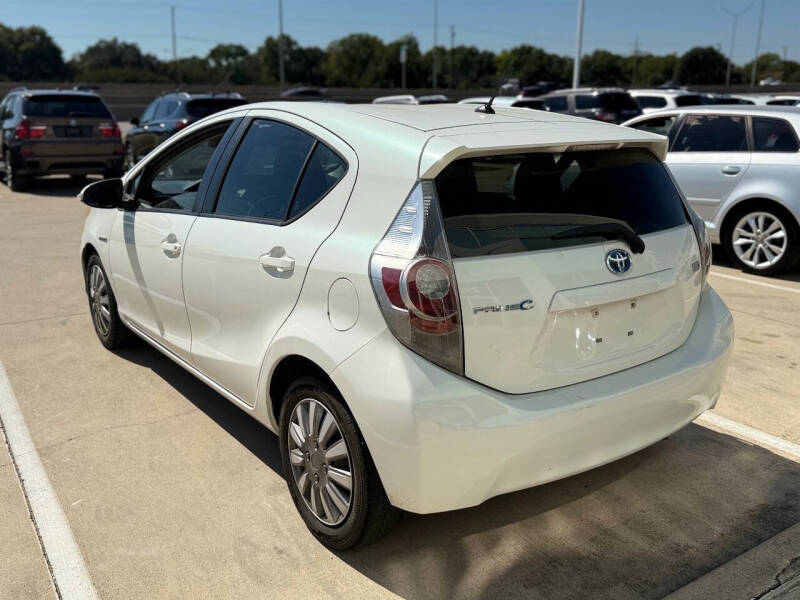 2013 Toyota Prius c One