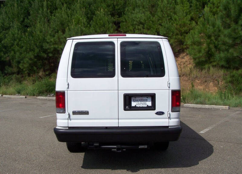 2010 Ford E-Series E-350 SD