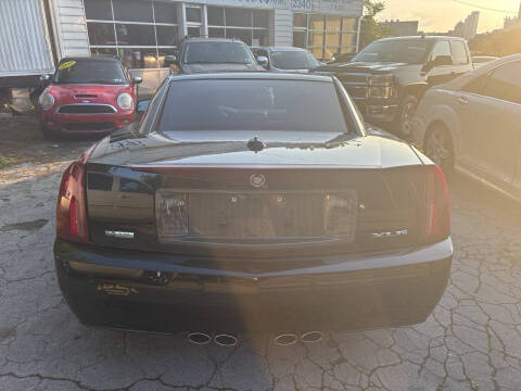 2005 Cadillac XLR