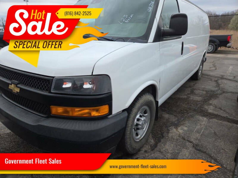 2019 Chevrolet Express Cargo Work Van's photo