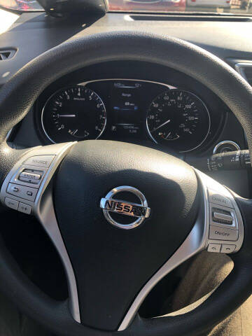 2016 Nissan Rogue SV