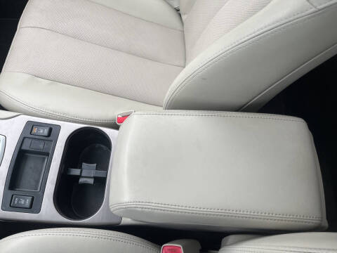 2012 Subaru Outback 2.5i Limited