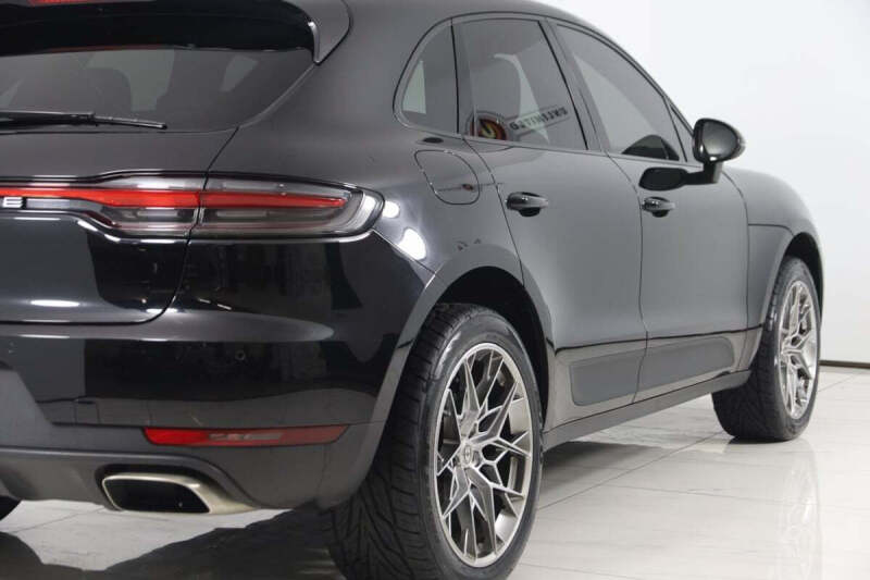 2020 Porsche Macan
