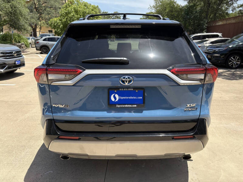 2022 Toyota RAV4 Hybrid XSE