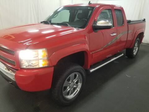2008 Chevrolet Silverado 1500 for sale at Rick's R & R Wholesale, LLC in Lancaster OH