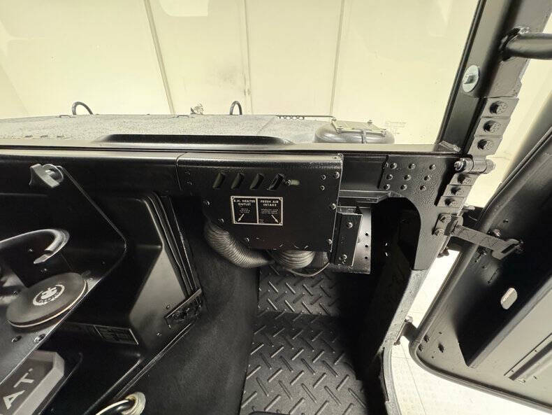 1989 AM General Hummer