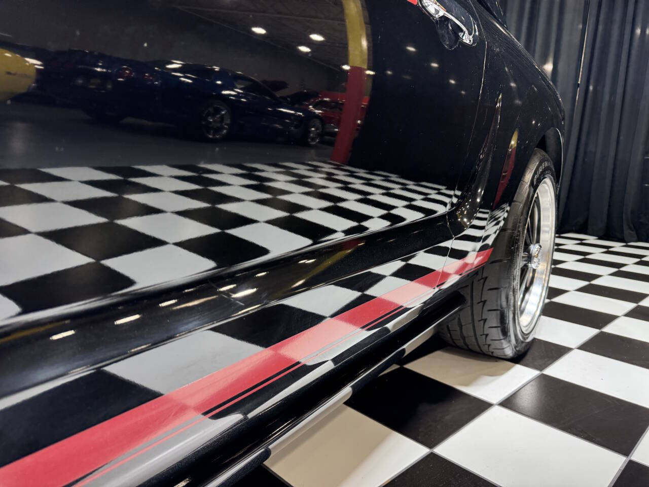 2008 Ford Mustang 33